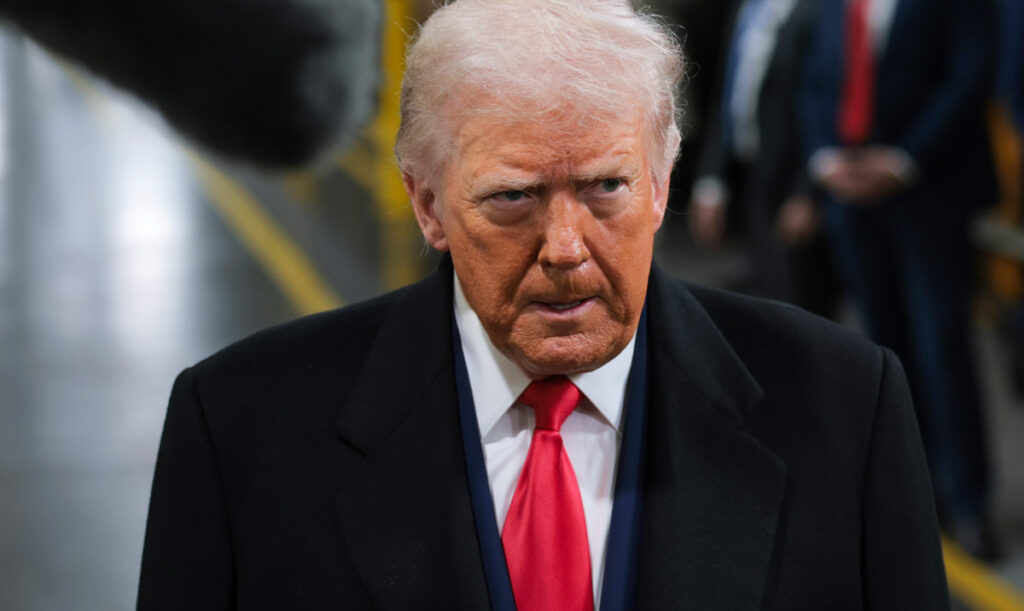 Donald Trump threatens to invoke the Insurrection Act in Minnesota to ...