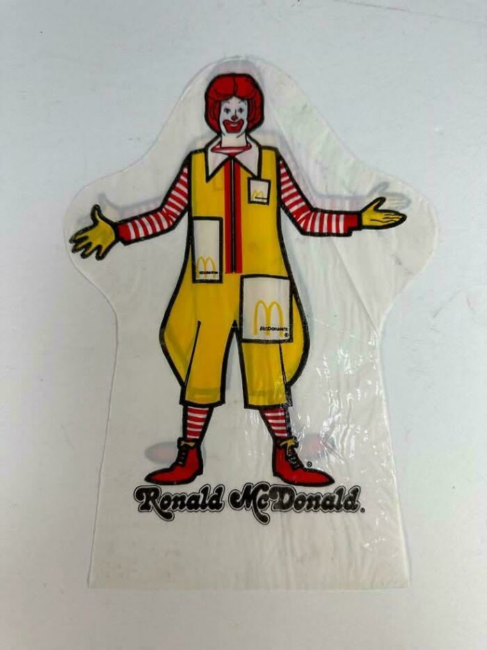 “Visual Nostalgia”: 96 Things That Don’t Exist Any More But People Still Miss