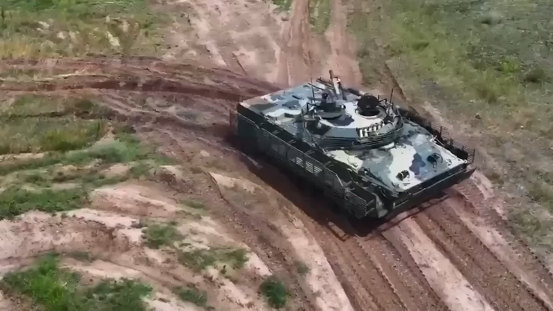 Rare Russian BMP-3 with explosive armor spotted as Ukraine’s drone war ...
