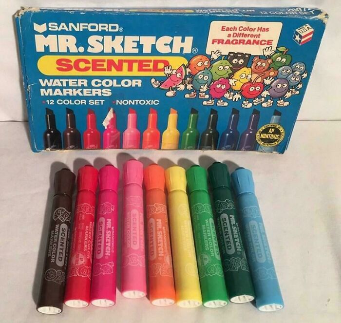 “Visual Nostalgia”: 96 Things That Don’t Exist Any More But People Still Miss