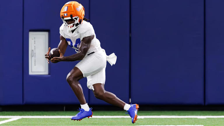 Tennessee football misses on transfer running back