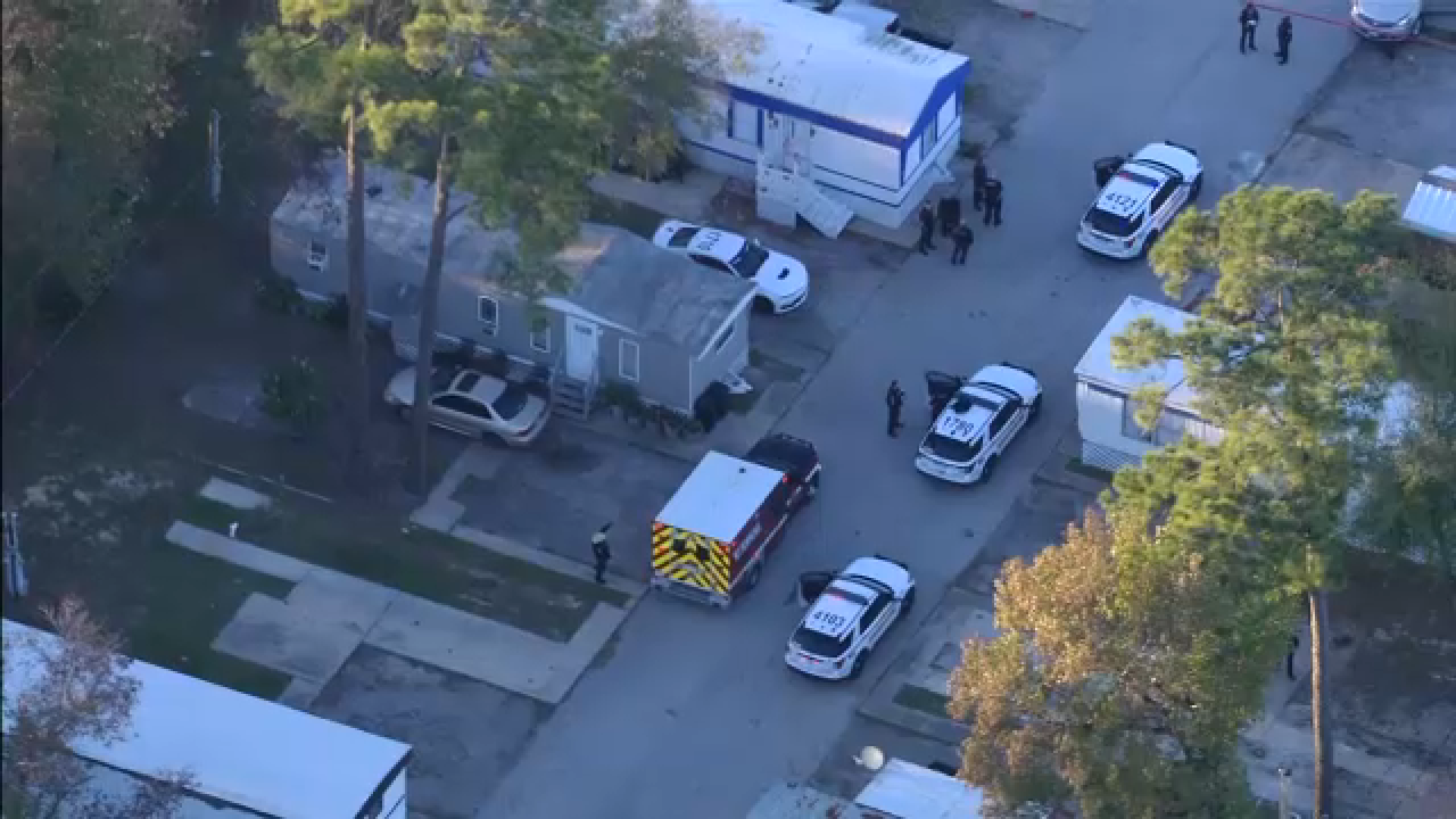 Man shot to death by deputies in Channelview, HCSO says