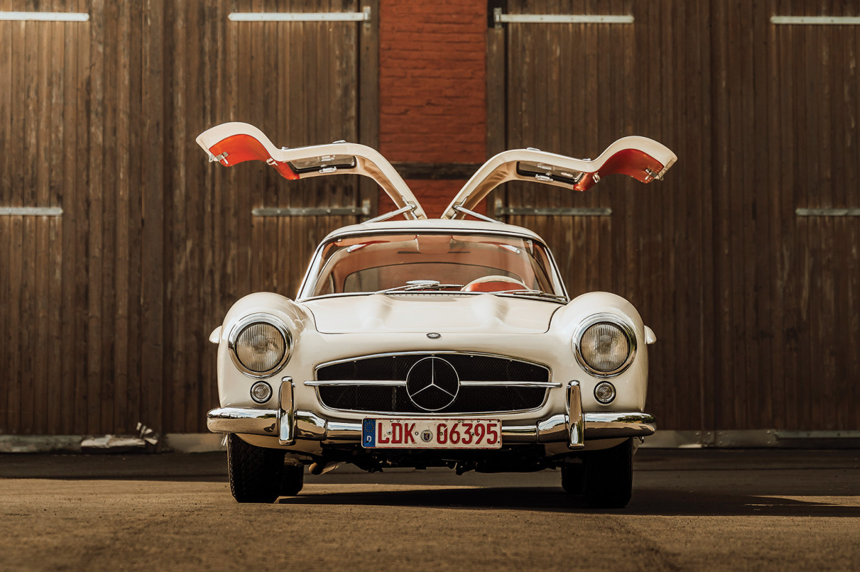 La brillante e rara Mercedes-Benz 300SL lightweight
