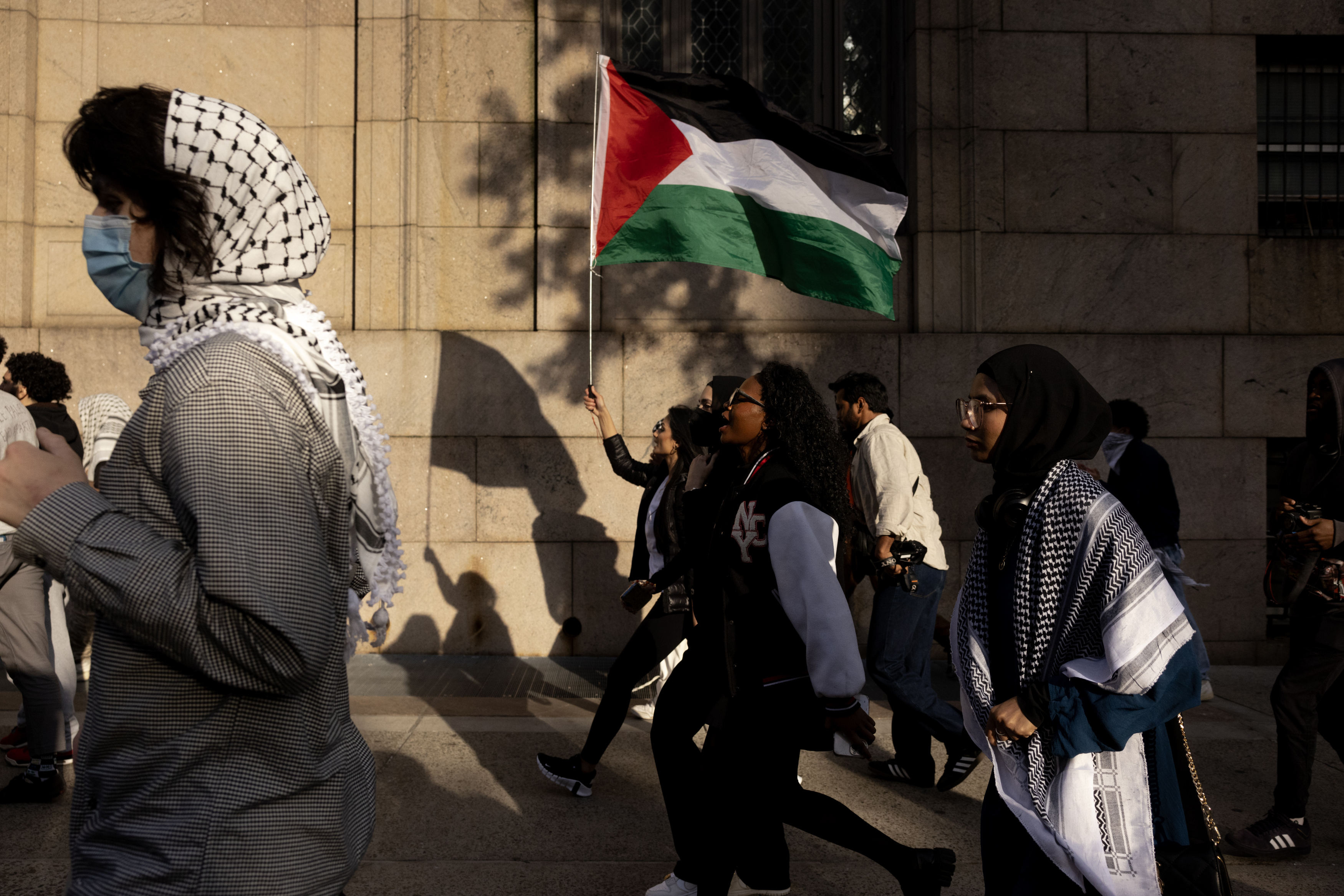 Trump Cabinet secretaries conspired to violate Constitution, judge says<br><br>