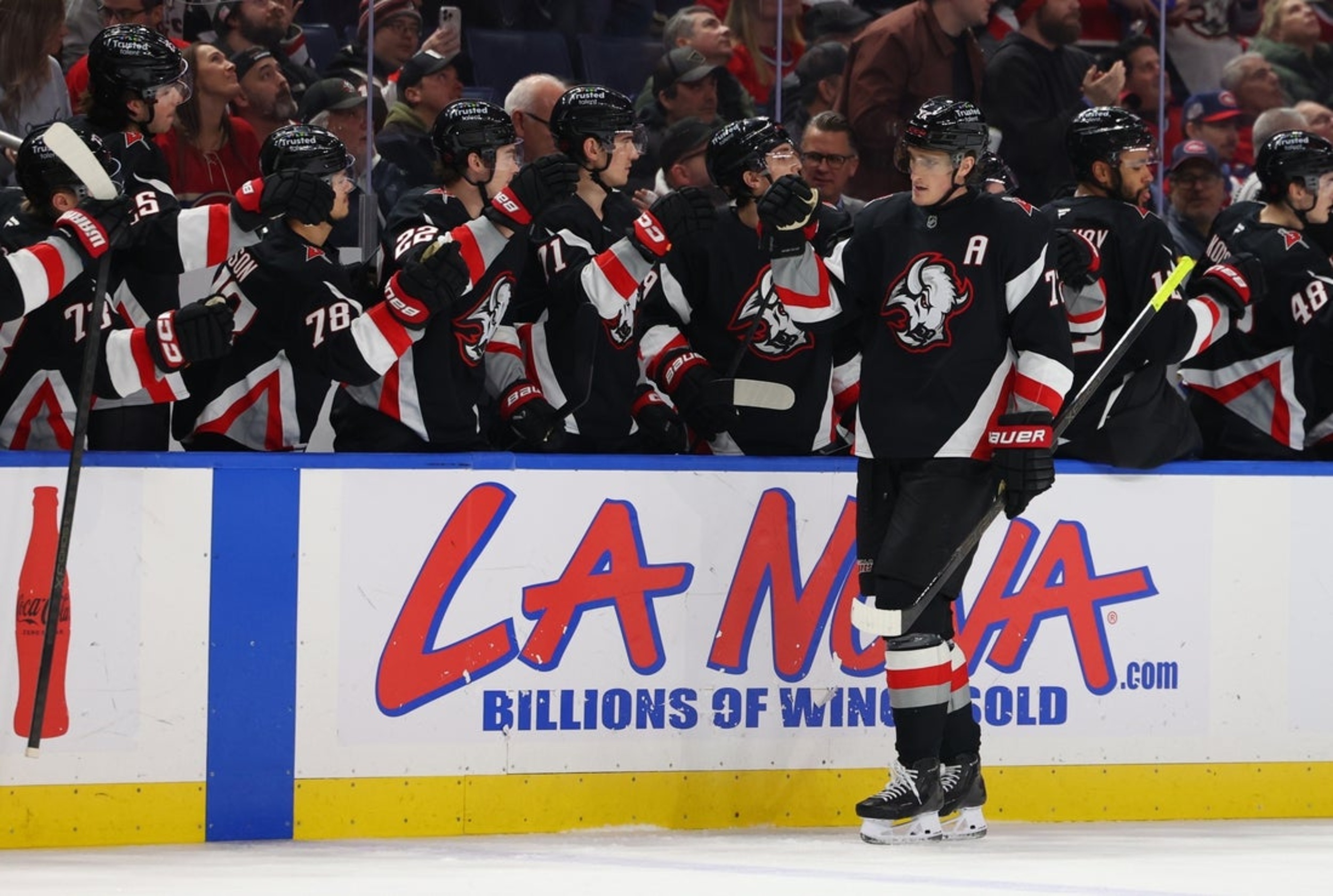Tage Thompson records hat trick, 5 points as Sabres overpower Canadiens