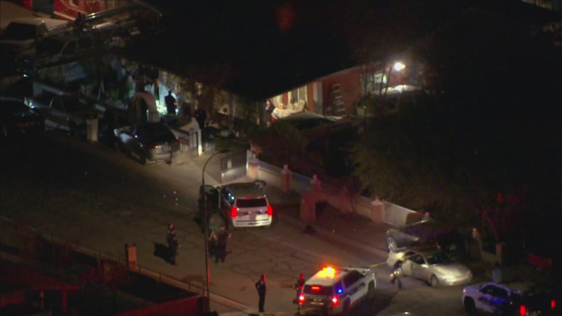 Man hospitalized in Phoenix shooting
