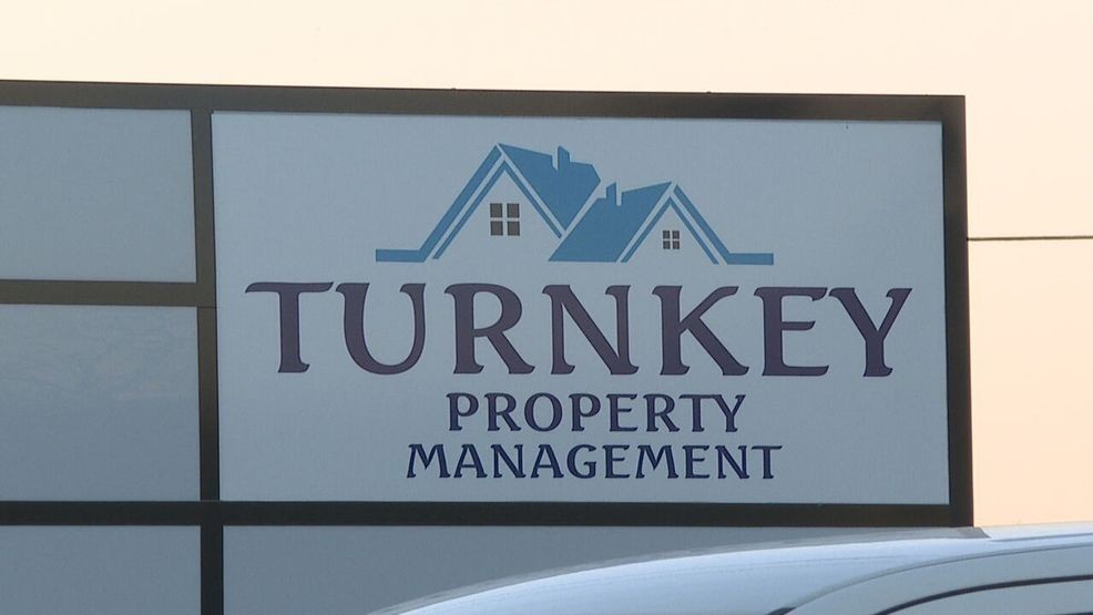 Little Rock apartment tenant speaks out about homeless sleeping ...