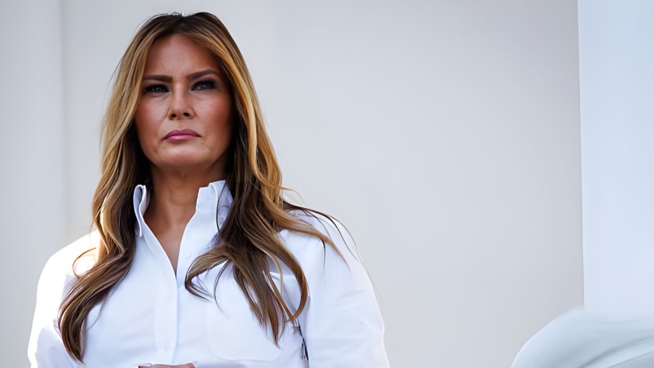 Melania Trump angered by pastor’s public retelling of Barron’s call<br>