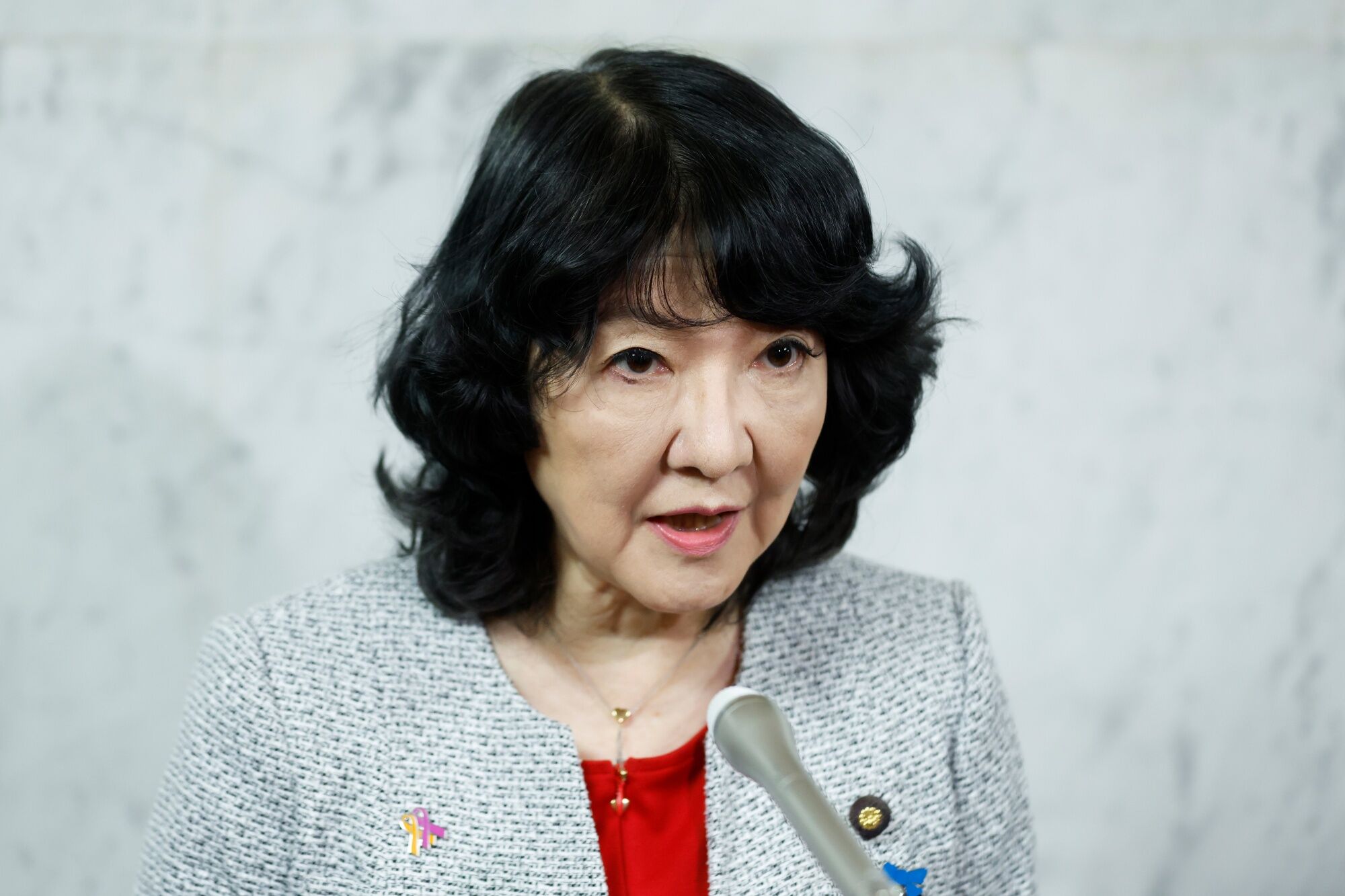 Japan says agreement with US OKs intervention for rapid moves<br><br>