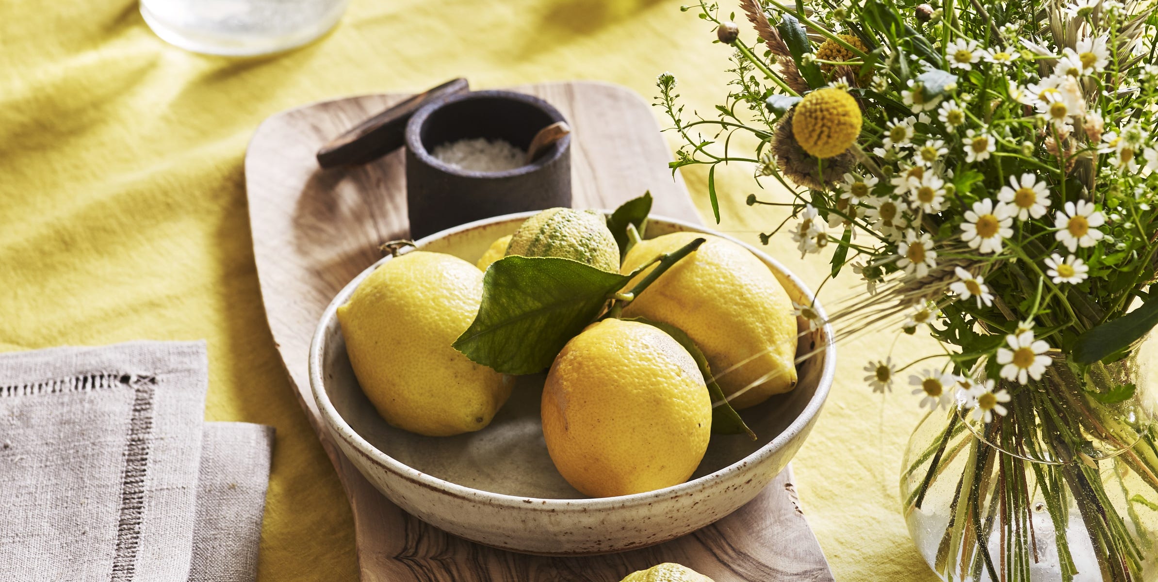 Forget vases of flowers, this clever table decor trend will be ...