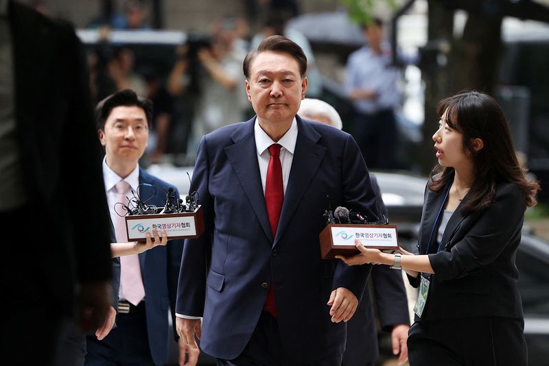 South Korea court sentences ex-President Yoon to 5 years in prison for obstruction<br>
