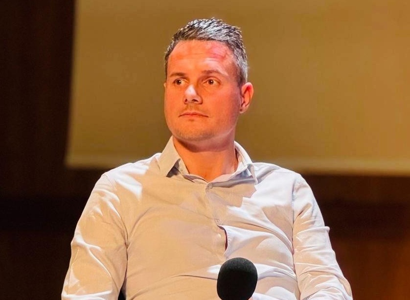 Municipales 2026 à Angers : Valentin Rambault lance le mouvement ...