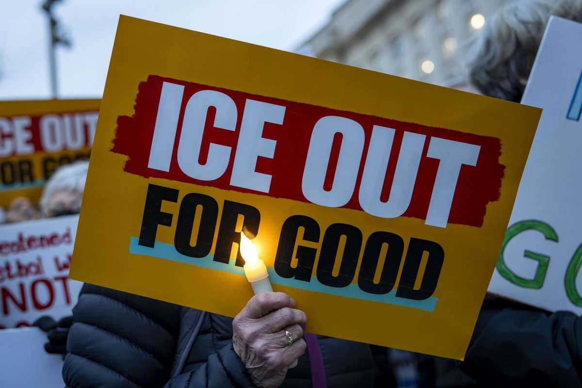 Minnesotans sue to end ICE's racial profiling, warrantless arrests