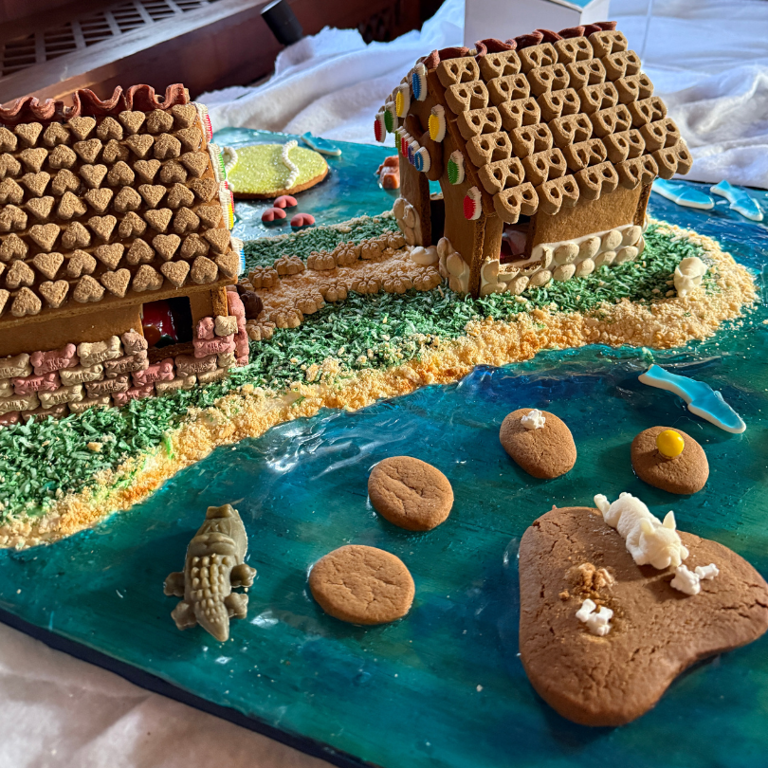 Who took top honors in annual Waelderhaus Gingerbread Festival?