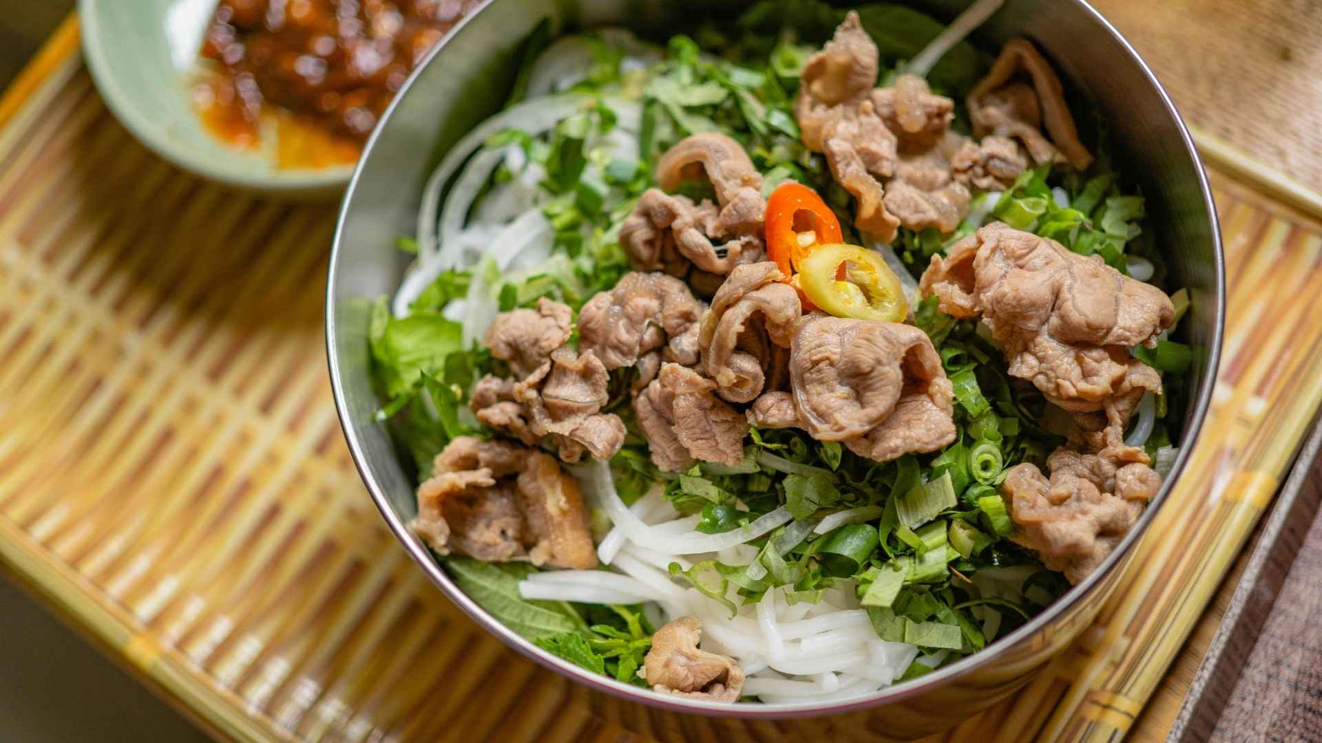 Thịt bò rất tốt nhưng nhóm người dưới đây nên hạn chế ăn