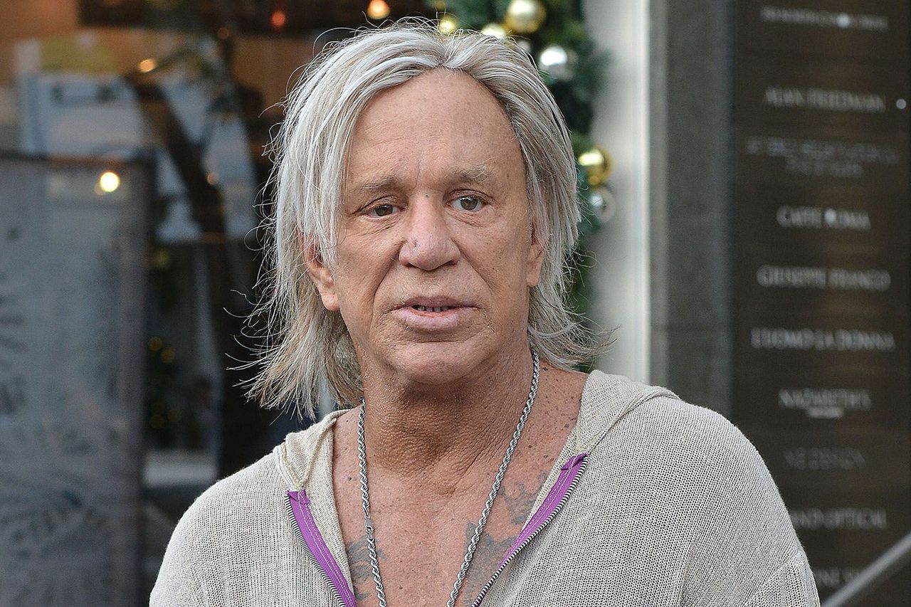 Mickey Rourke says there's still $90,000 to be refunded from ...