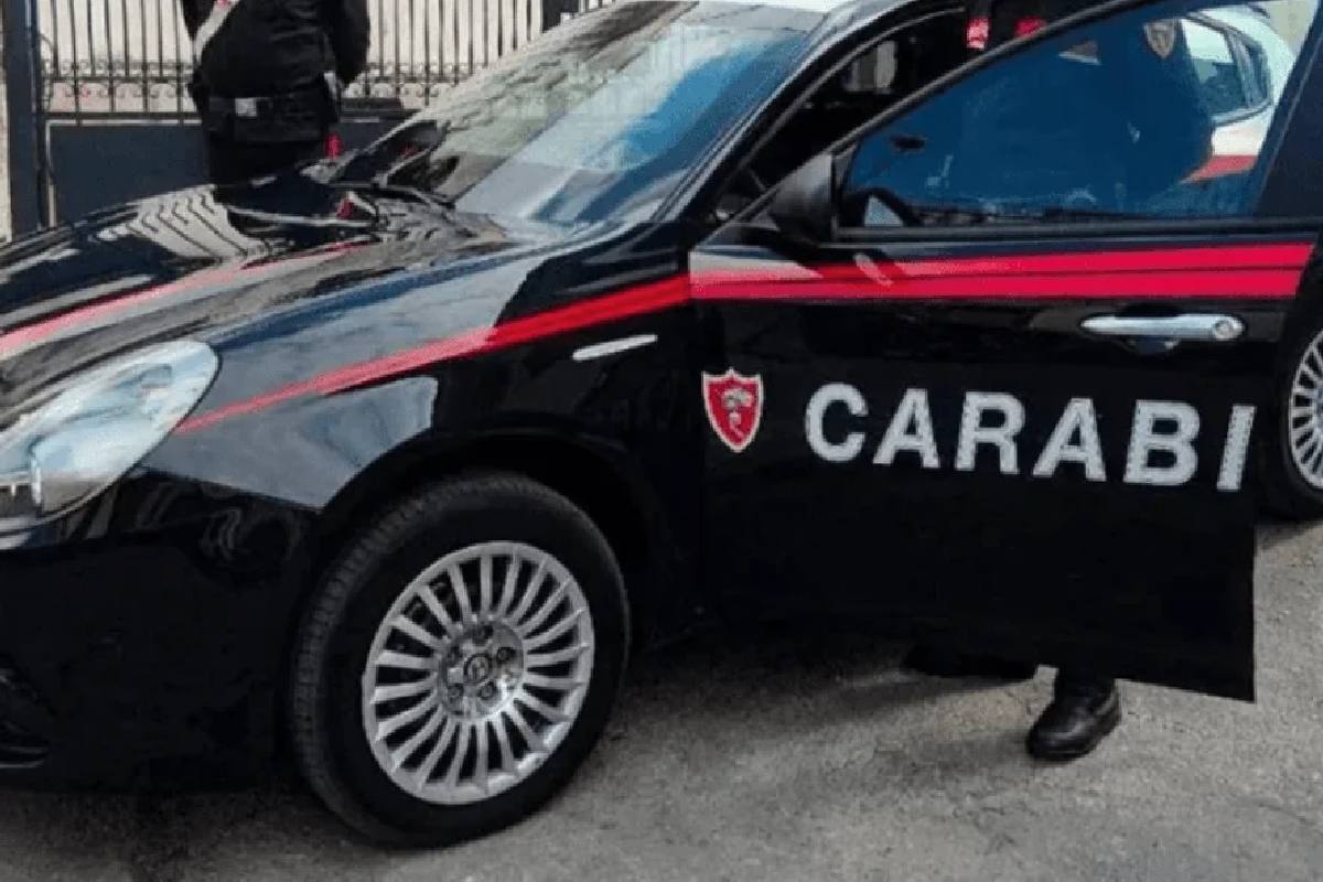 Dramma a Lampedusa, donna travolta e uccisa dal cancello di casa