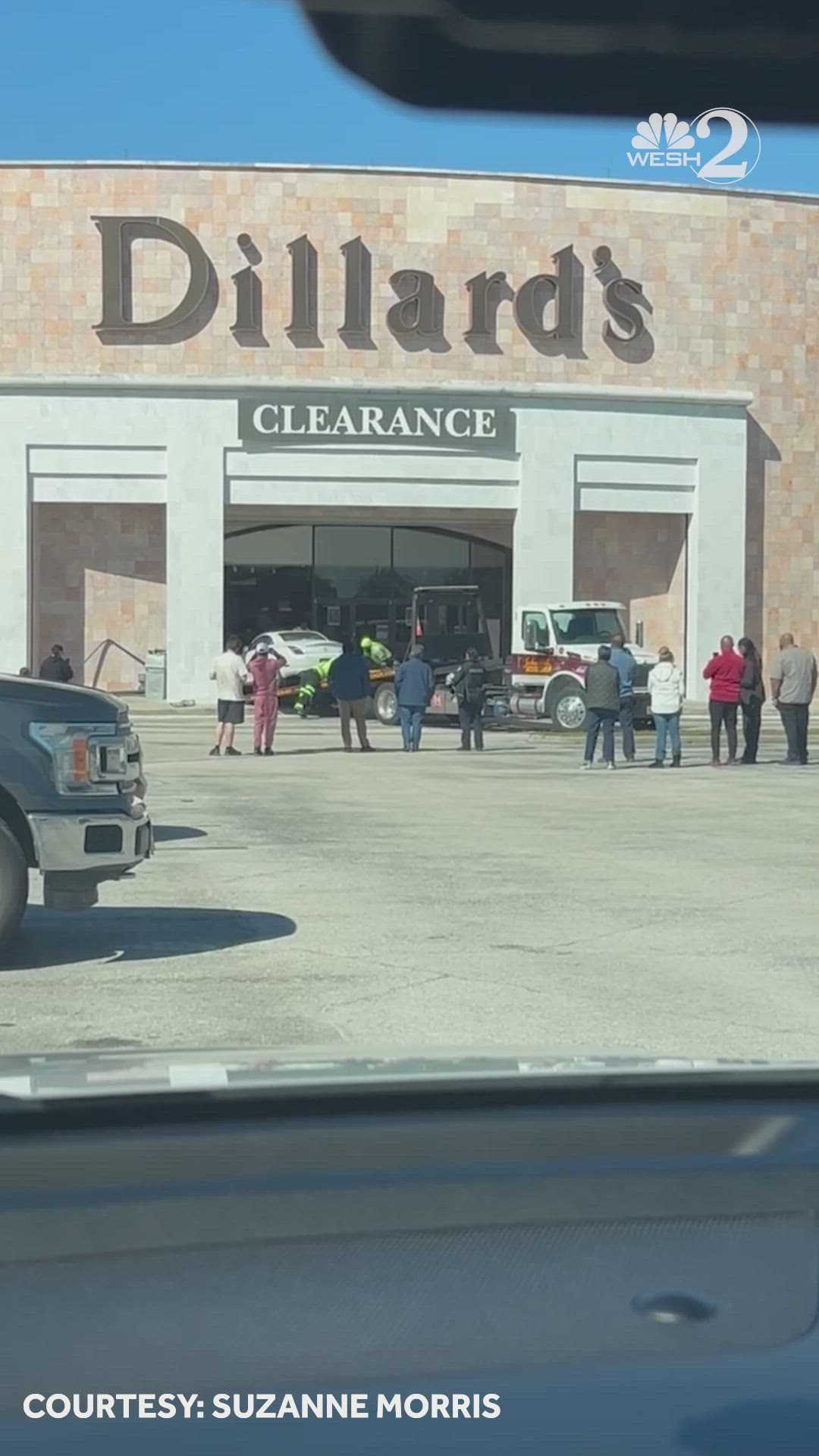 Video: Car crashes into Fashion Square Mall in Orlando