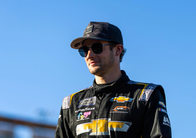 NASCAR Truck Series Charlotte lineup, TV schedule for Friday's race