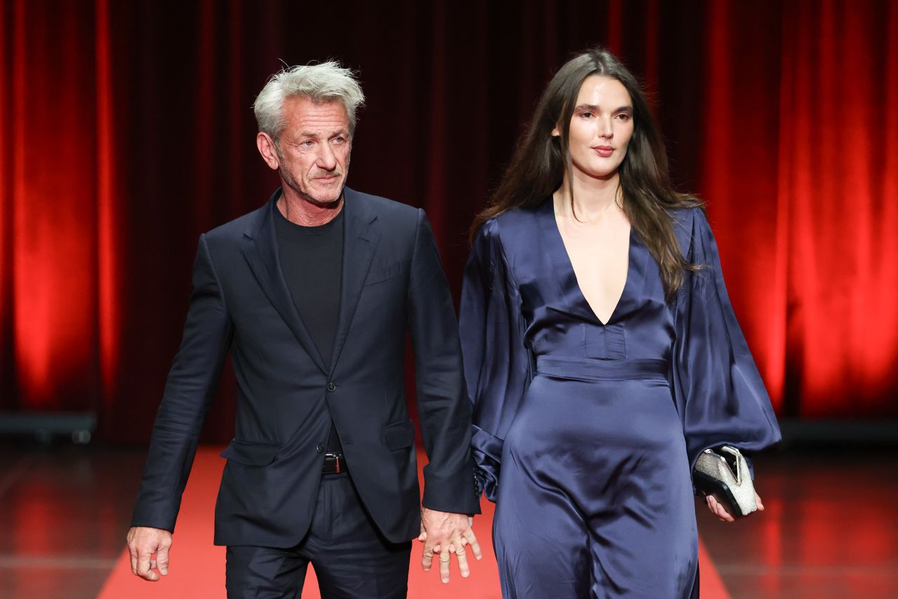 Sean Penn, 65, coordinates with girlfriend Valeria Nicov, 30, as they hold hands on rare stroll in Los Angeles