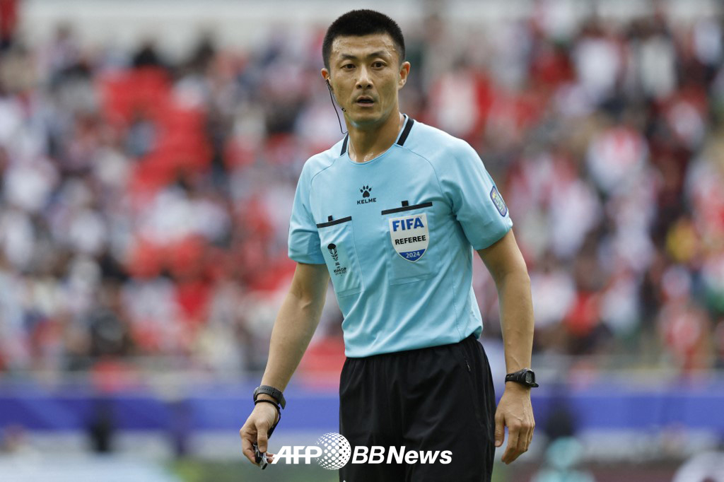 한국 호주전 심판 배정 관련 이미지