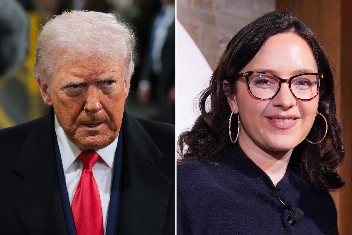 Bari Weiss kissed Trump on the cheek following '60 Minutes' interview