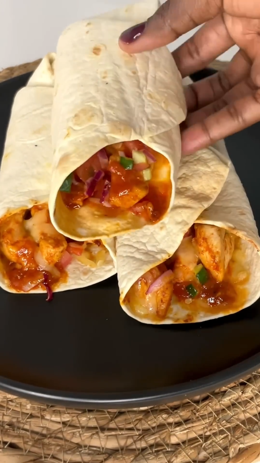 Juicy sweet chili chicken wrap recipe