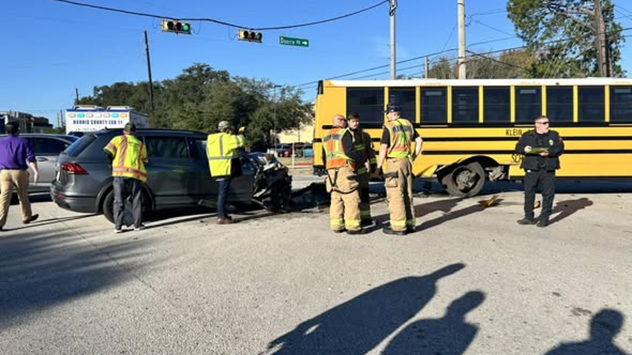 Klein ISD school bus involved in crash, 2 people hospitalized