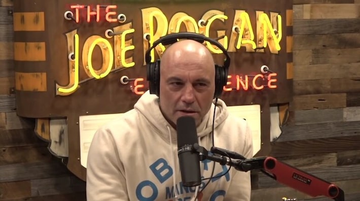Joe Rogan, podcaster apoiador de Trump, compara ICE à polícia nazista ...