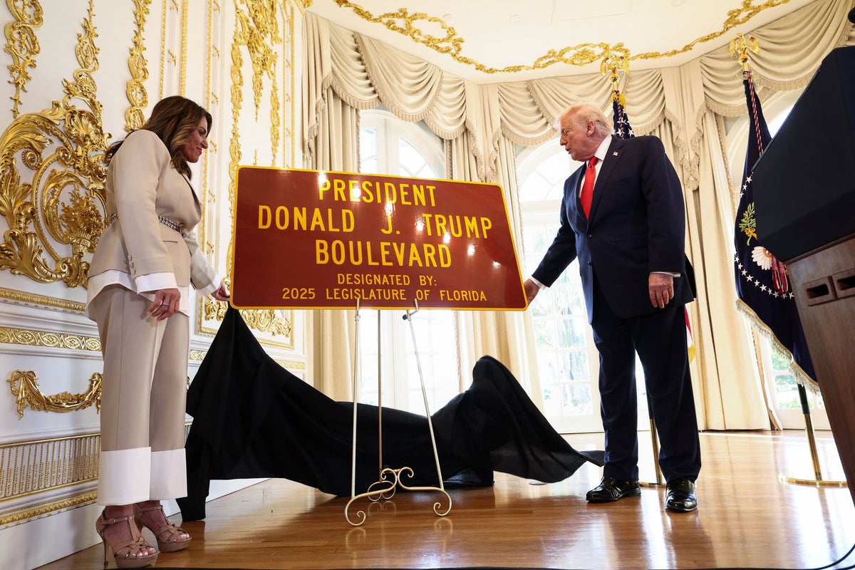 Trump takes victory lap at Florida boulevard renaming ceremony