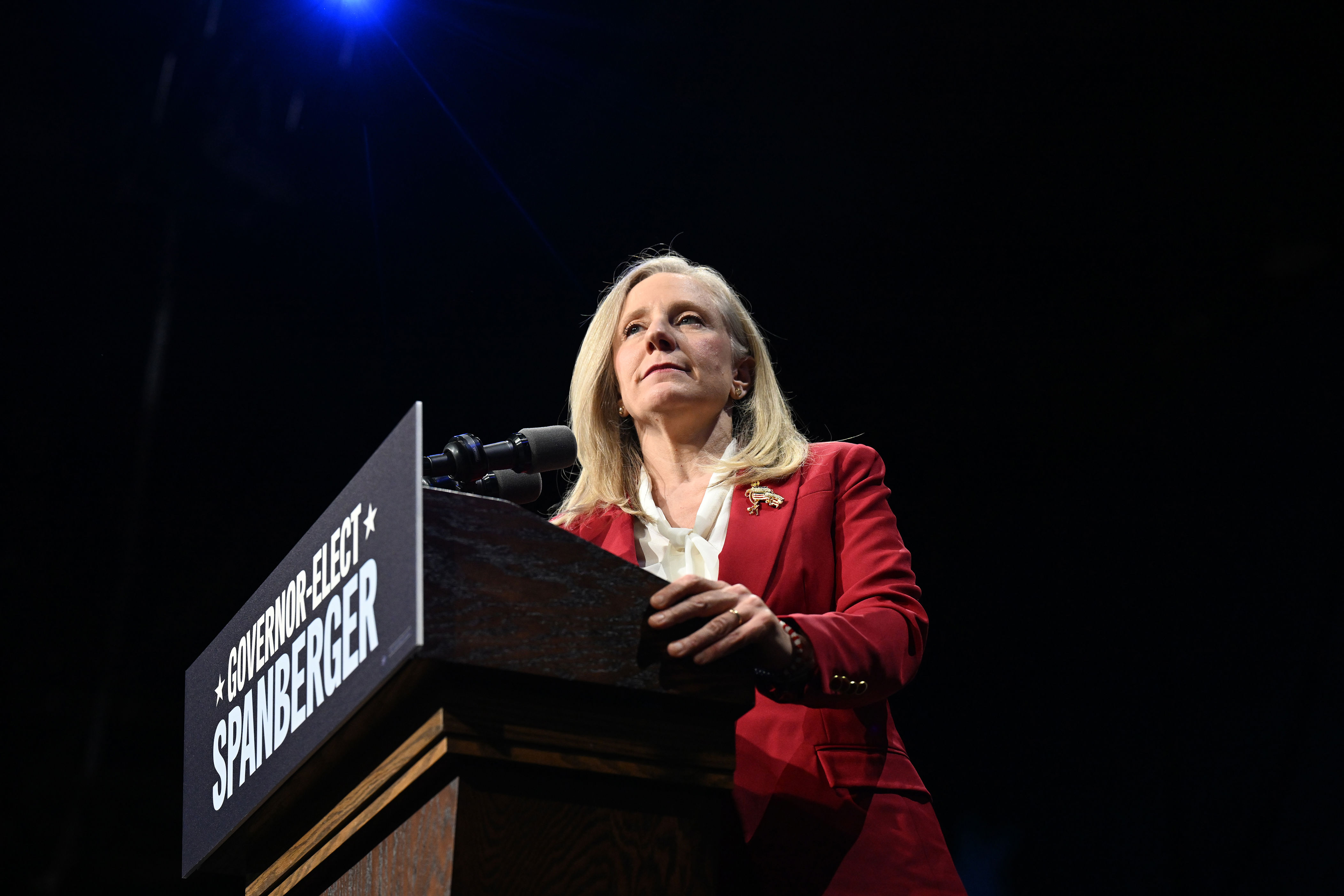 U-Va. board leaders resign as Spanberger and Democrats take power<br>