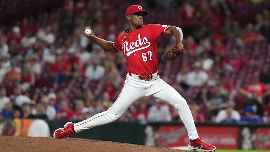 Mariners news: New pitcher from Reds, Samad Taylor DFA, full international signings<br><br>
