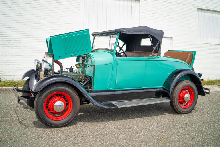 1928 Ford Model A roadster for sale after 77 years of single-family ...