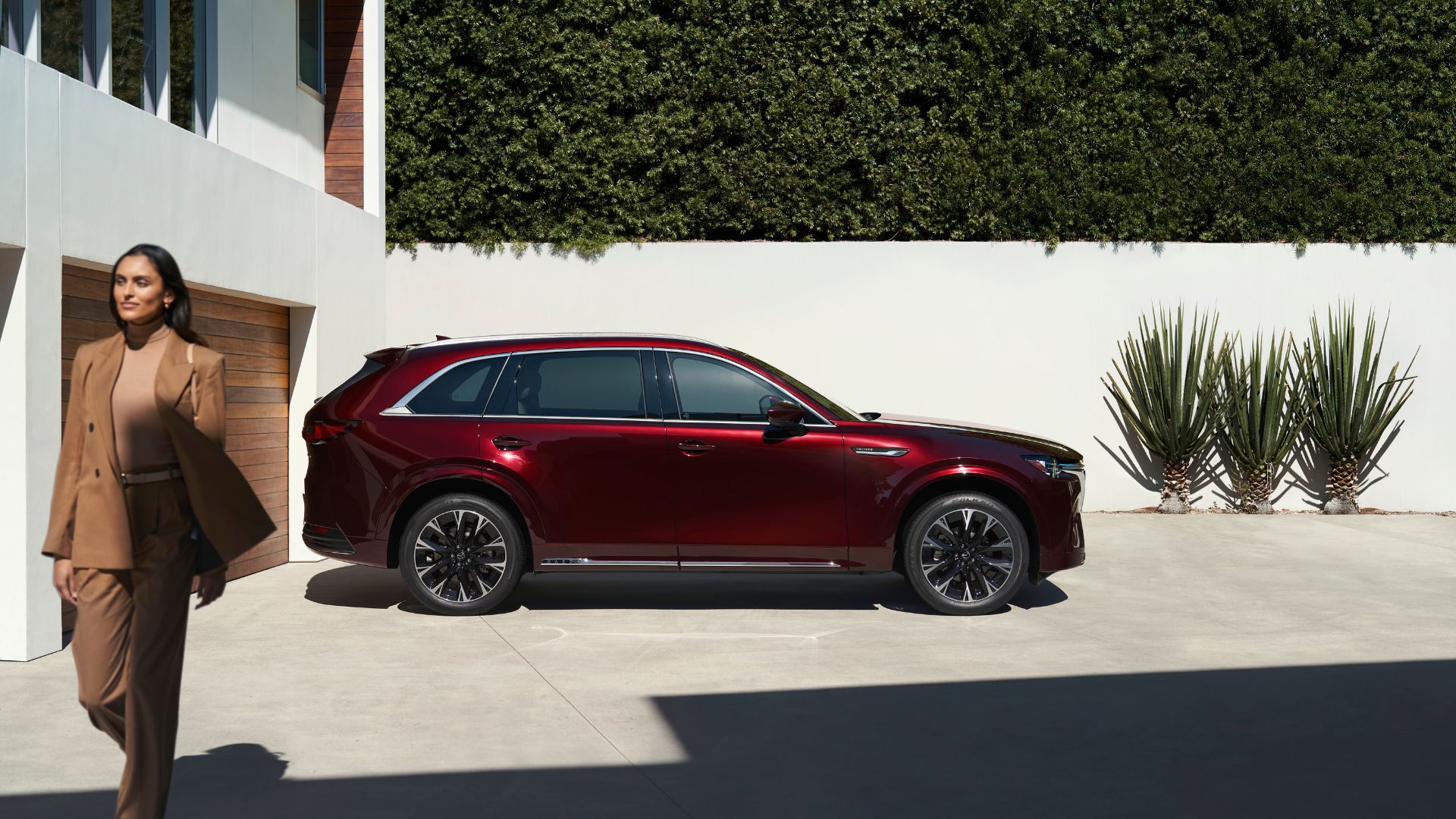 Everyone loves Lexus—but this hybrid SUV beats it where it counts