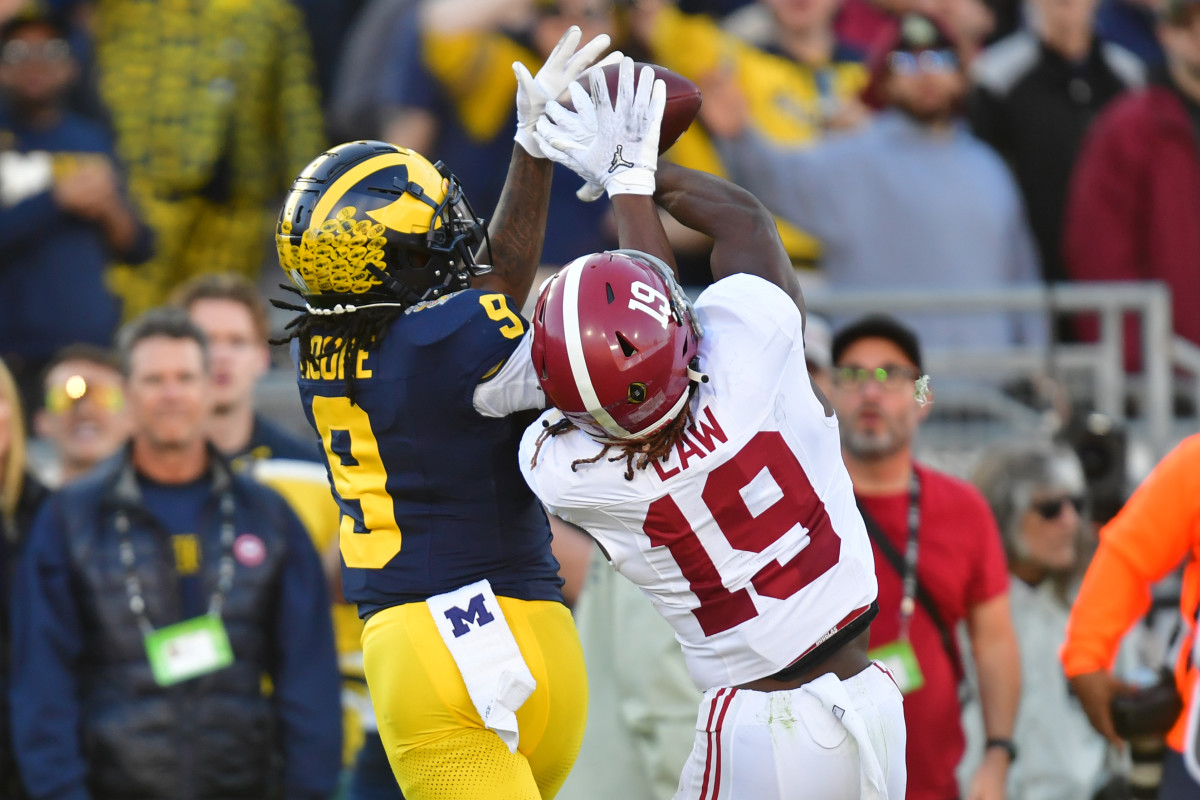 Michigan Wolverines All-American leader gets monumental news that boosts Michigan