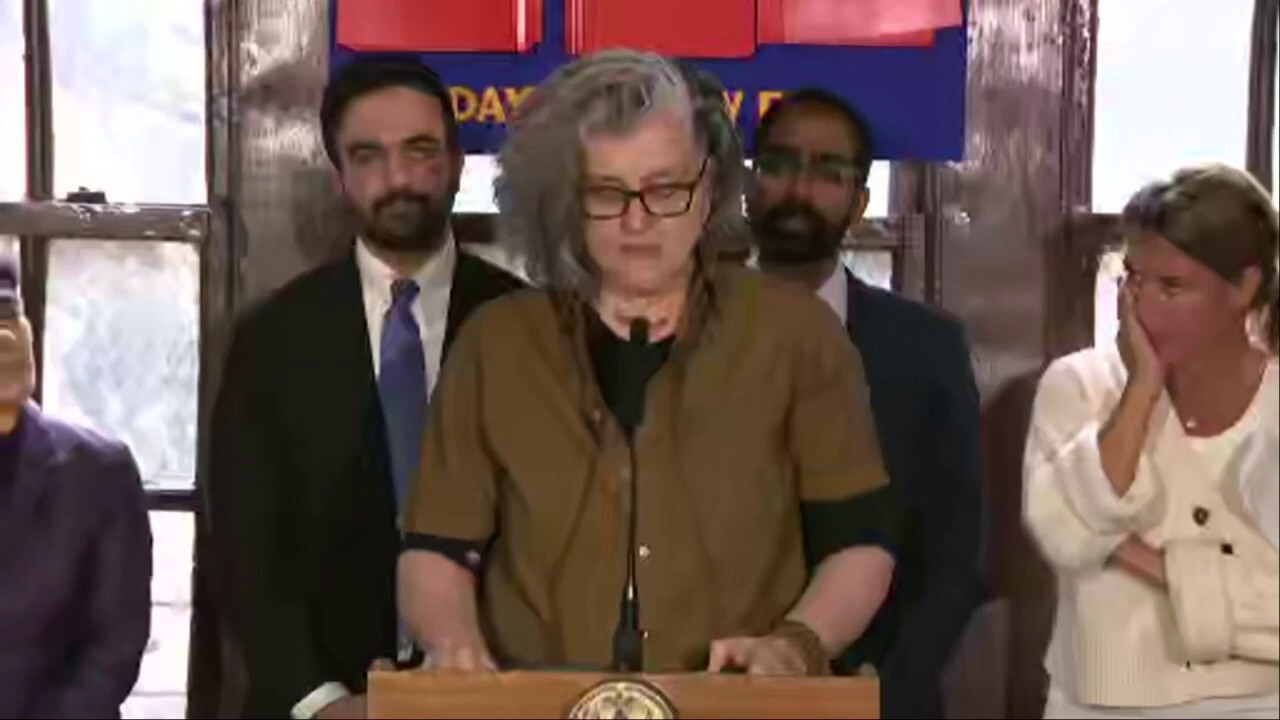 NYC tenant says broken elevator left residents ‘trapped’ as Mamdani announces landlord settlement<br><br>