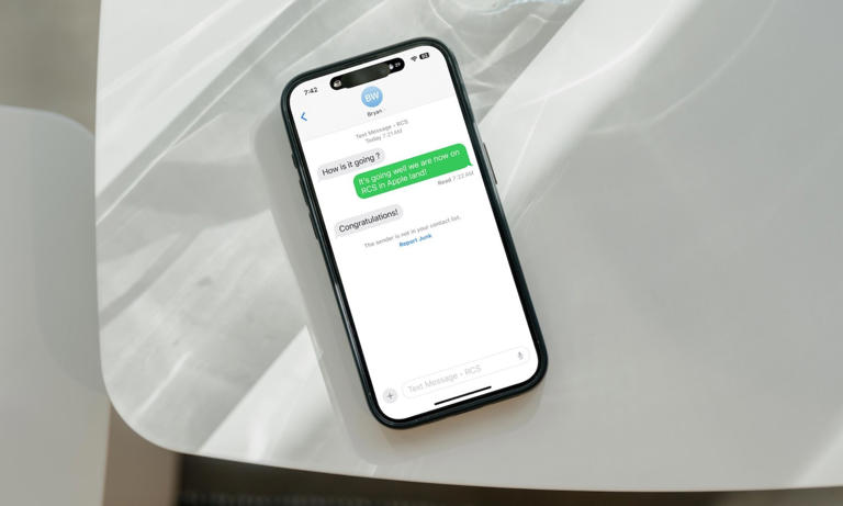 Apple will finally bring encrypted RCS messages for iPhone to Android chats