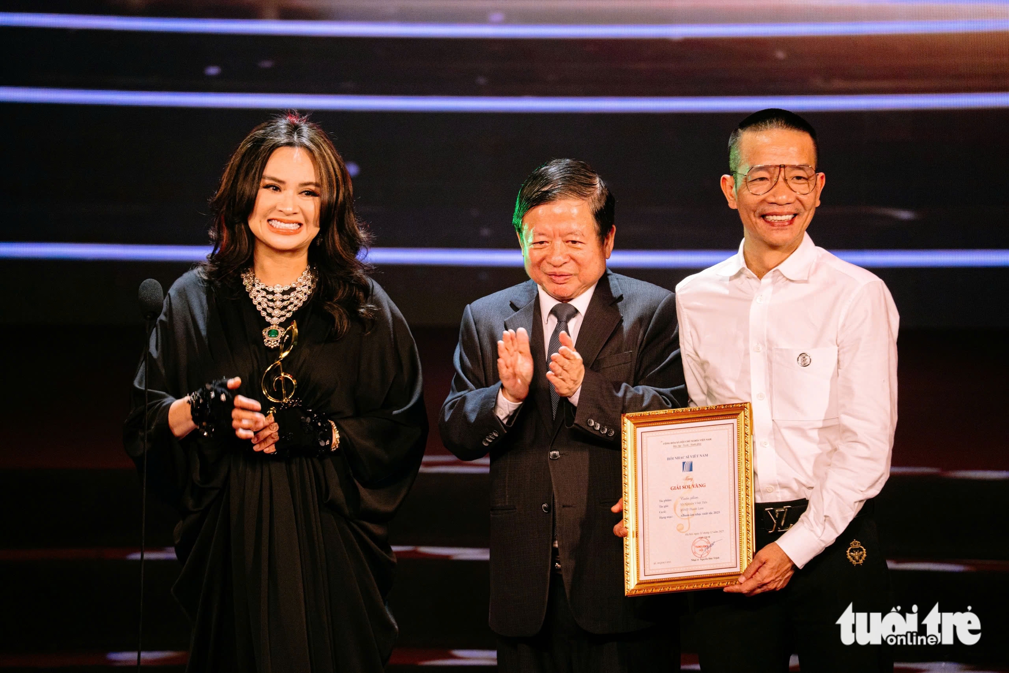Hồng Nhung, Thanh Lam nhận giải Sol vàng của Hội Nhạc sĩ Việt Nam, Soobin là ca sĩ xuất sắc