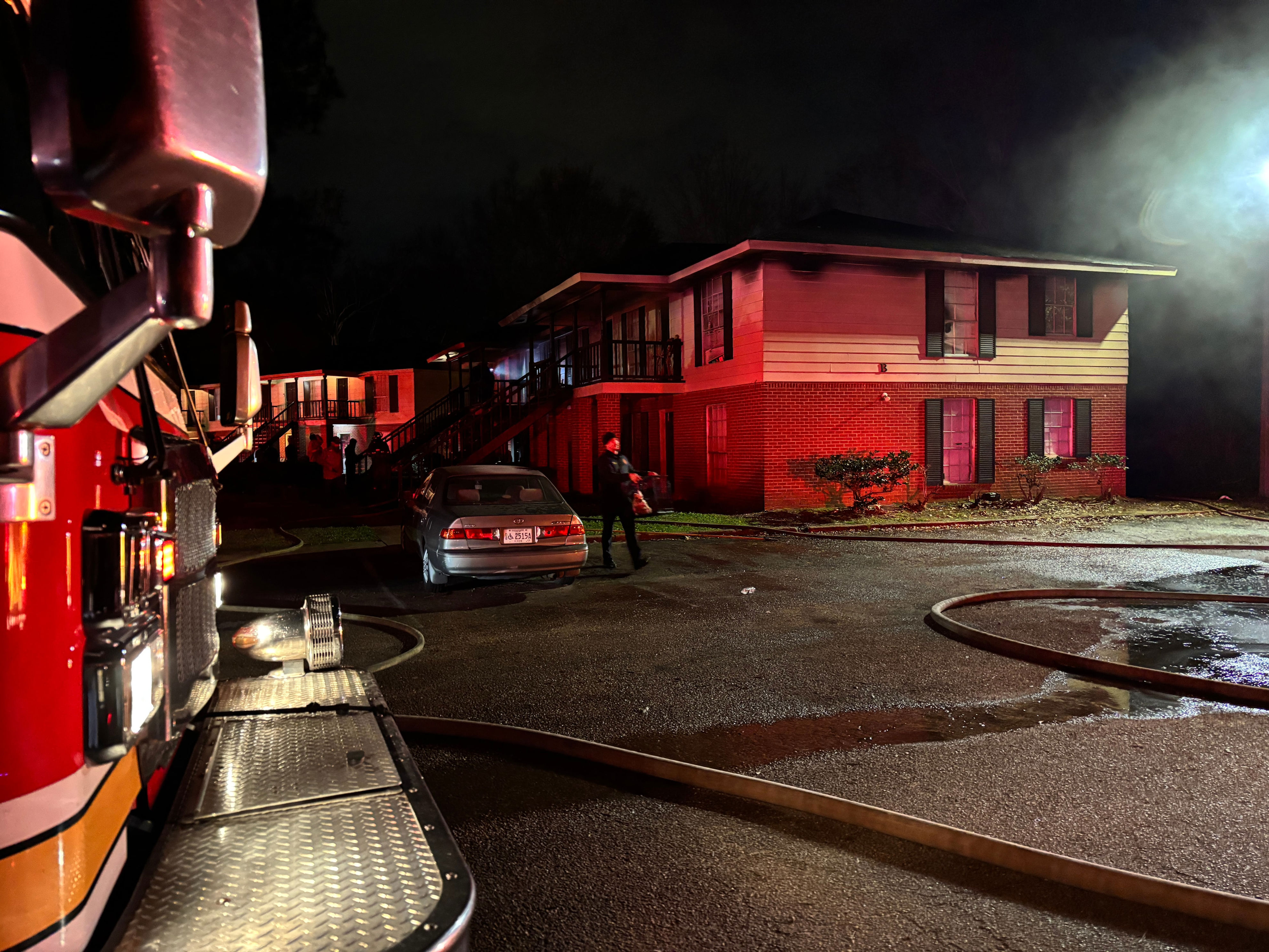 JFD responds to apartment complex fire, multiple units damaged