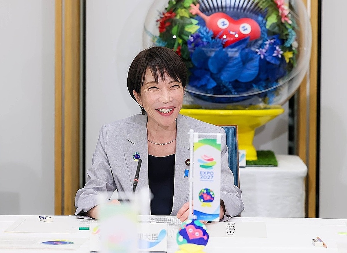 Sở thích chơi trống, nghe rock của Thủ tướng Nhật