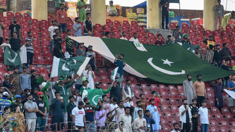 Karachi to host President's Trophy final between State Bank of Pakistan ...