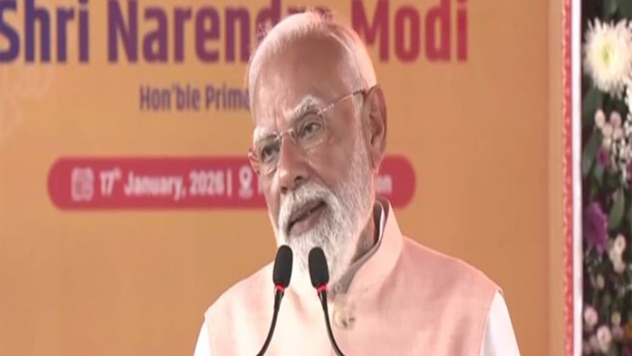 Historic milestone: PM Modi flags off India’s first Vande Bharat ...