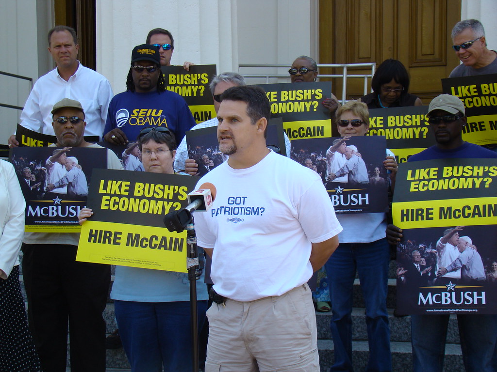 UAW strike: Unpacking the historic walkout's causes, economic fallout ...