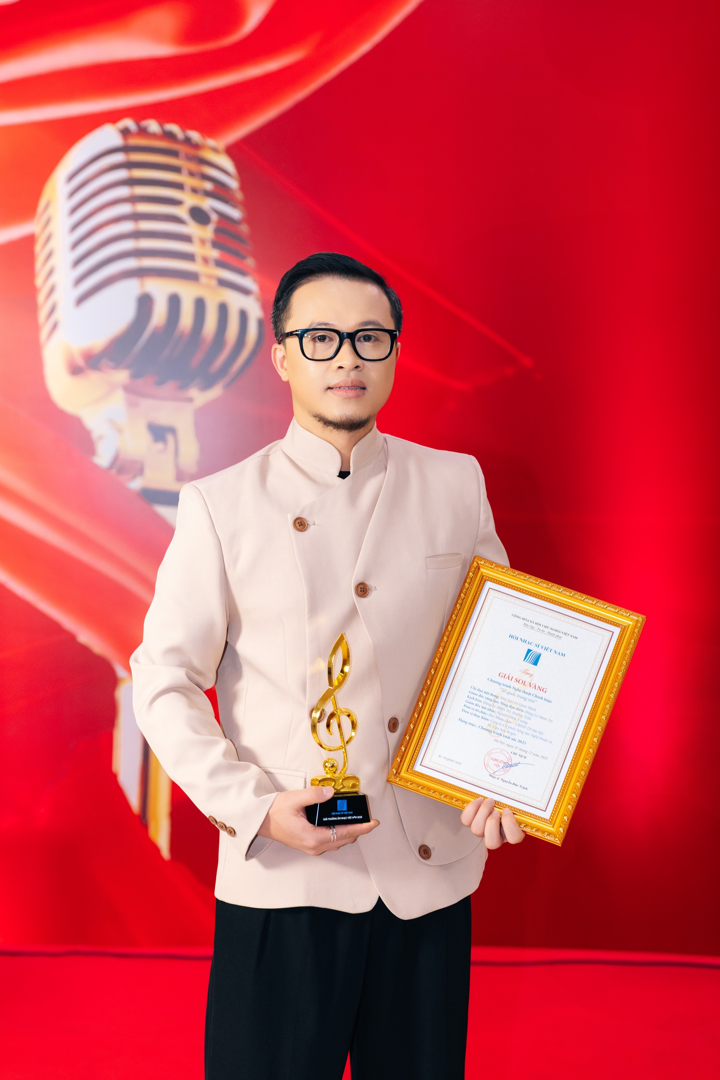 Concert 'Tổ quốc trong tim' được vinh danh