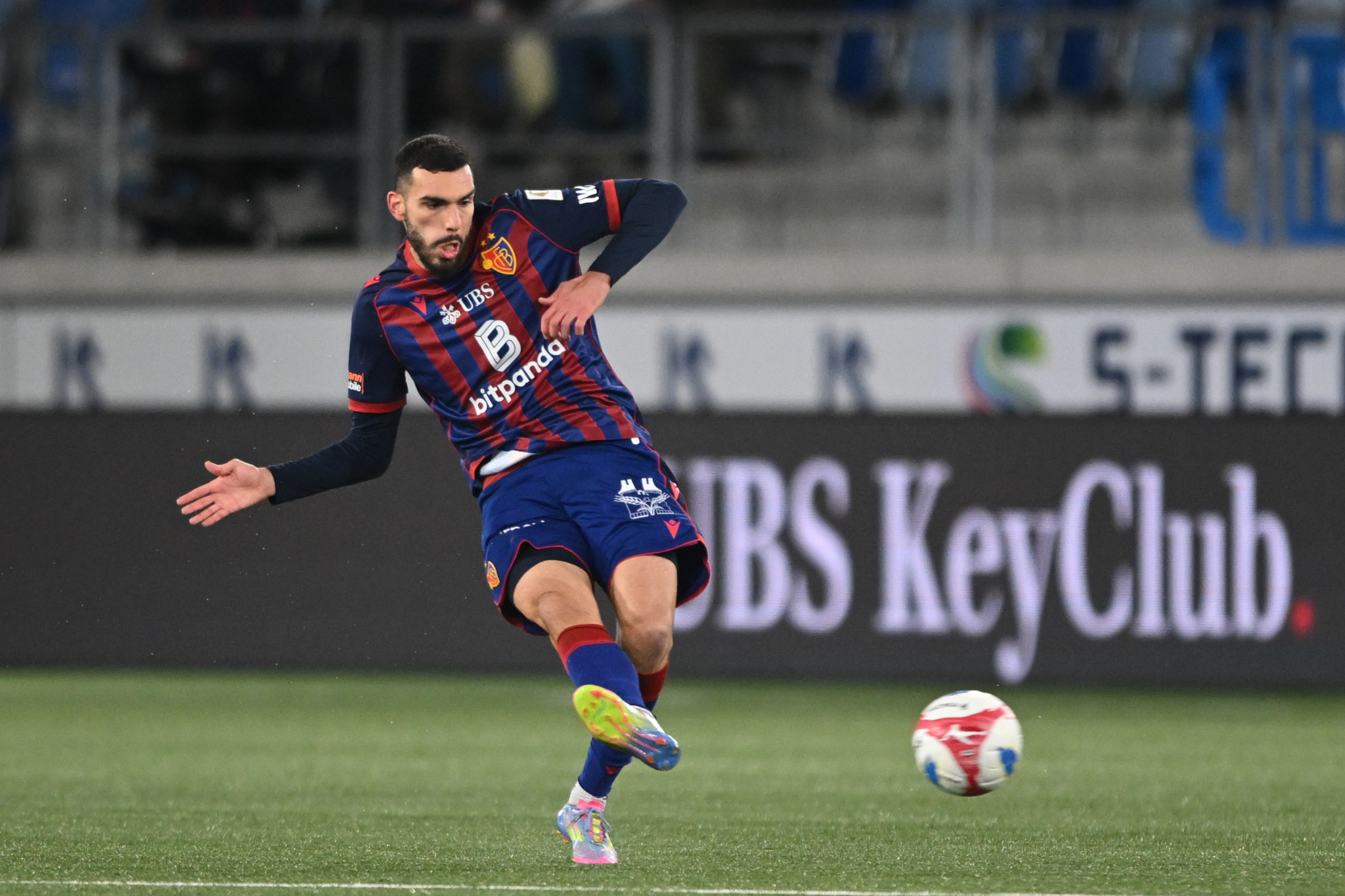 Wechselt Adrian Barisic vom FC Basel nach Portugal?