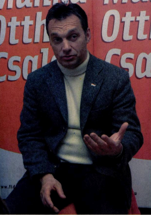 Pataky Attila az 1983-as Roxinpad után most a miskolci háborúellenes ...