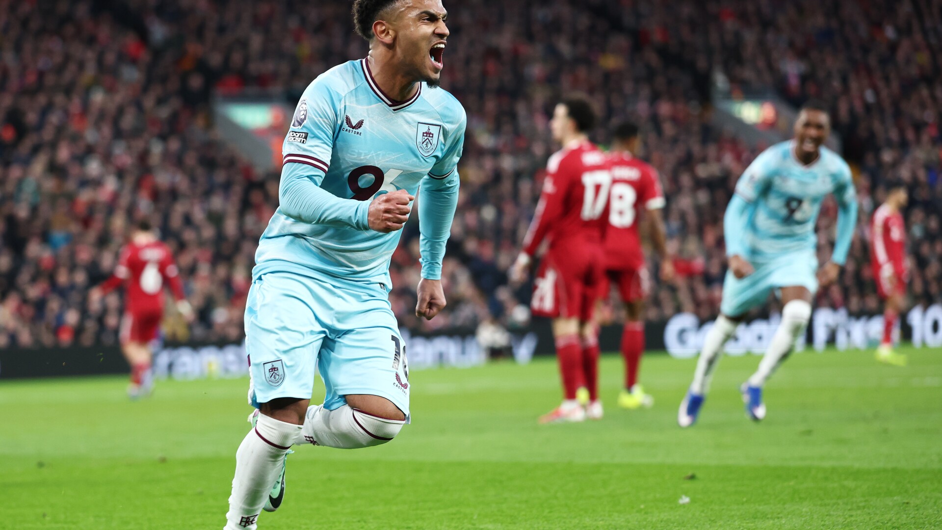 Liverpool 1-1 Burnley: Reds squander chances galore in fourth straight draw