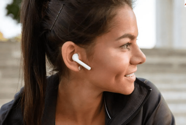 Bluetooth earphones cancer risk: Can wearing Bluetooth earphones also ...