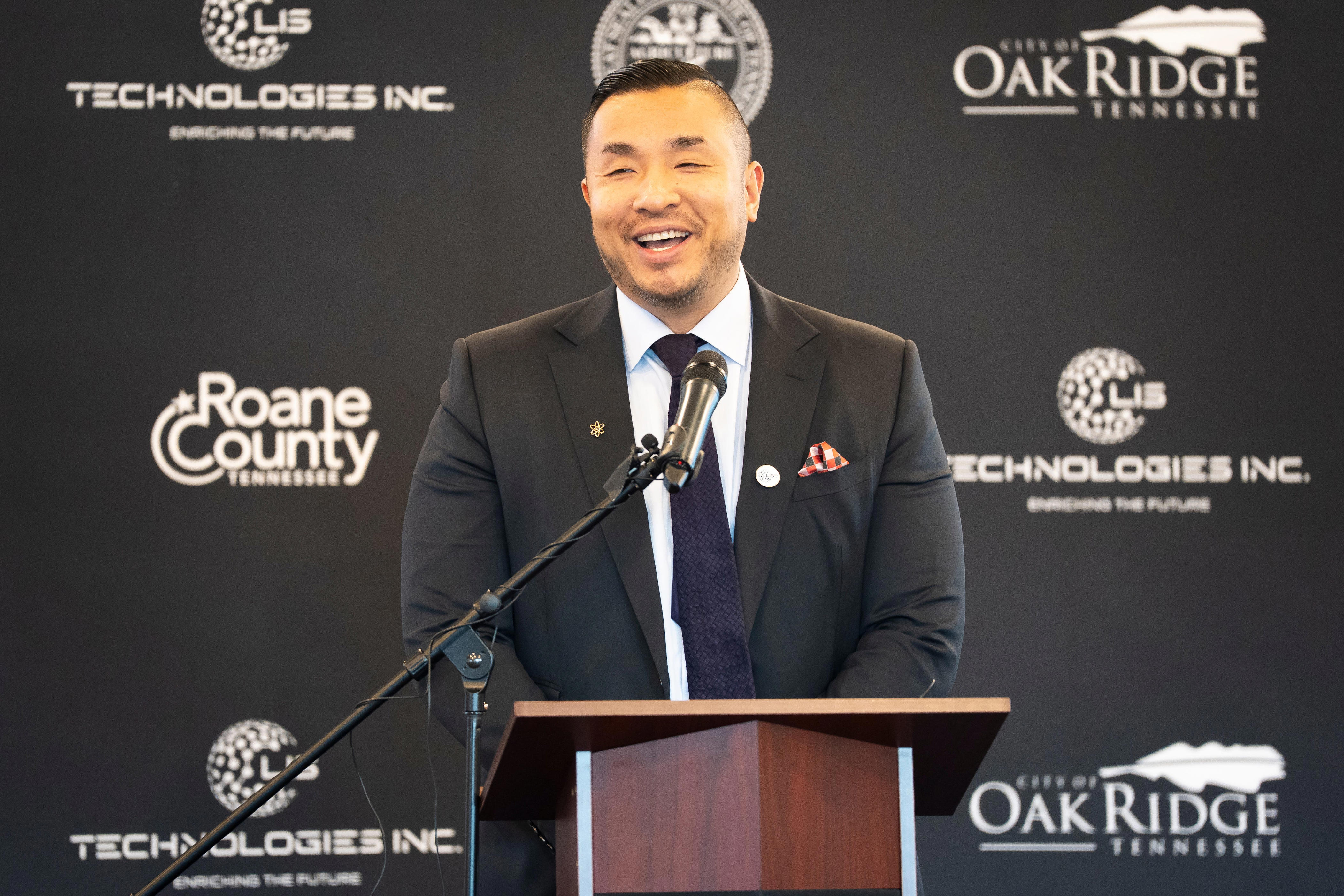 Laser company makes $1.3B bet in Oak Ridge to enrich uranium a new way