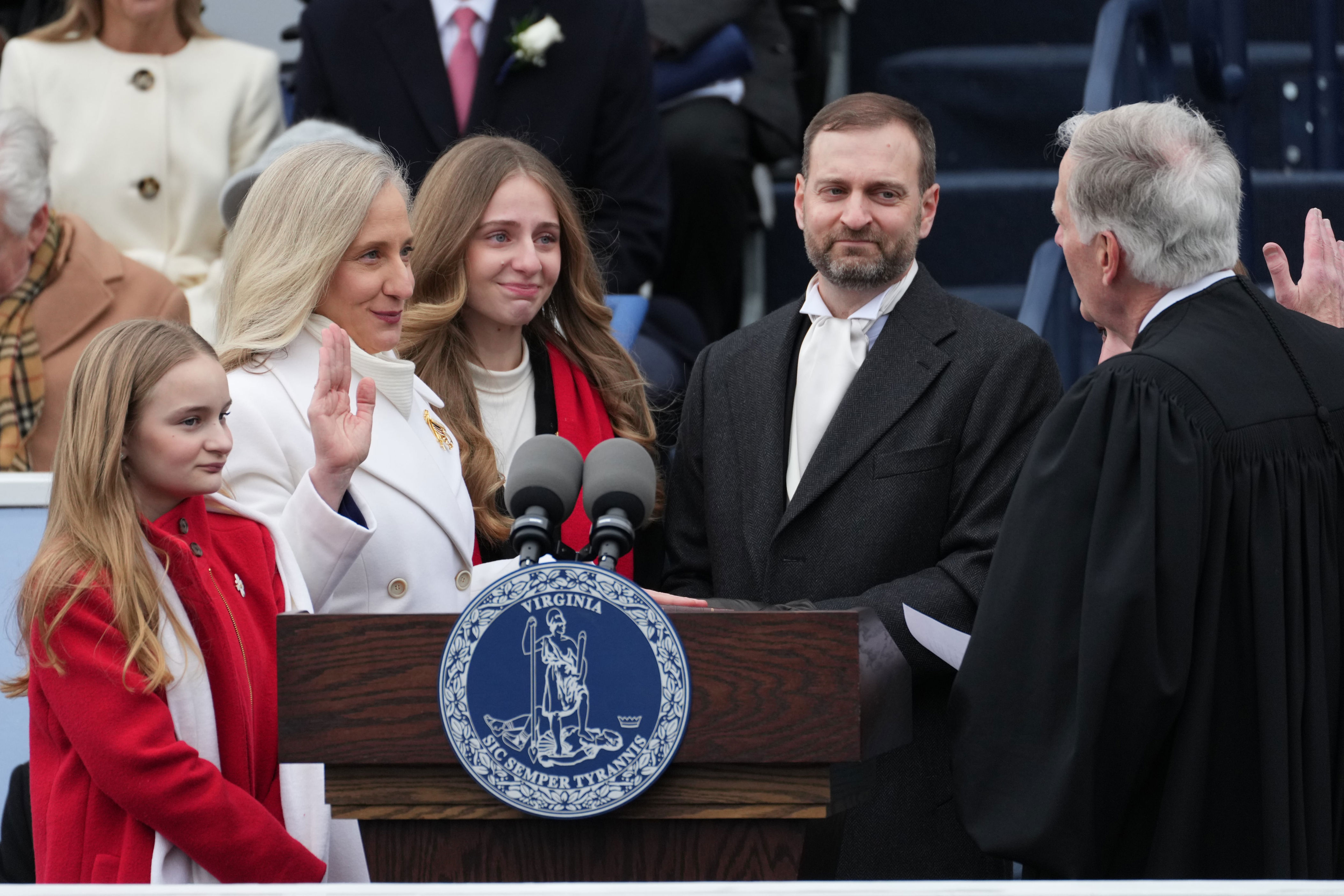 Watch: Spanberger becomes Virginia’s 75th governor